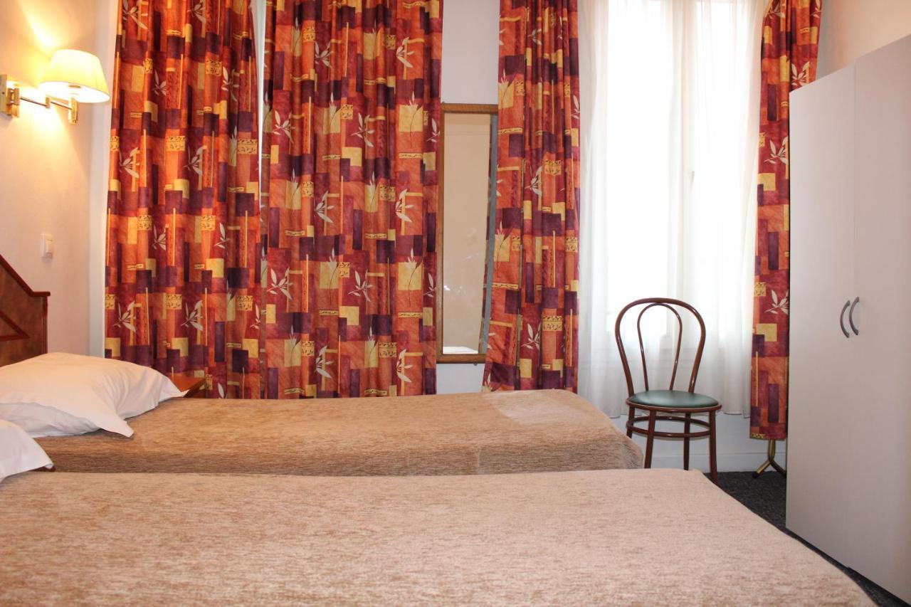 Ideal Hotel Párizs Kültér fotó